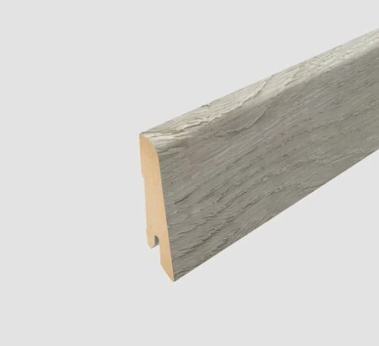 Напольный плинтус Egger PRO L504 2400 мм