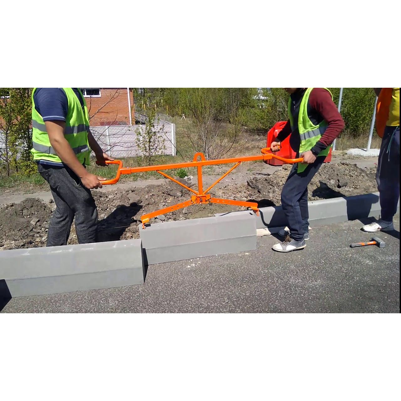 Захват-тандем для дорожного бордюра — изображение 2