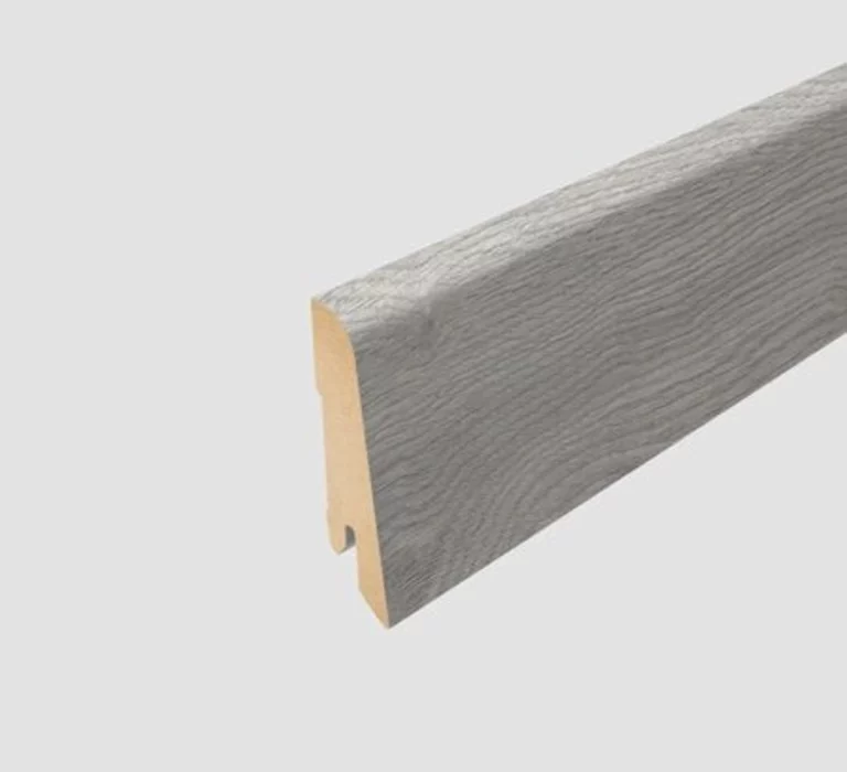 Напольный плинтус Egger PRO L583 2400 мм