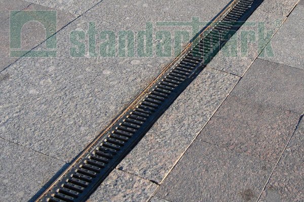 Лоток водоотводный пластиковый PolyMax Basic DN100 h80 стандартный борт — изображение 2