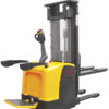 Штабелер самоходный 1,5 т 5,6 м XILIN CDDK15-III 24/200 В/Ач ЭУР (с платформой)