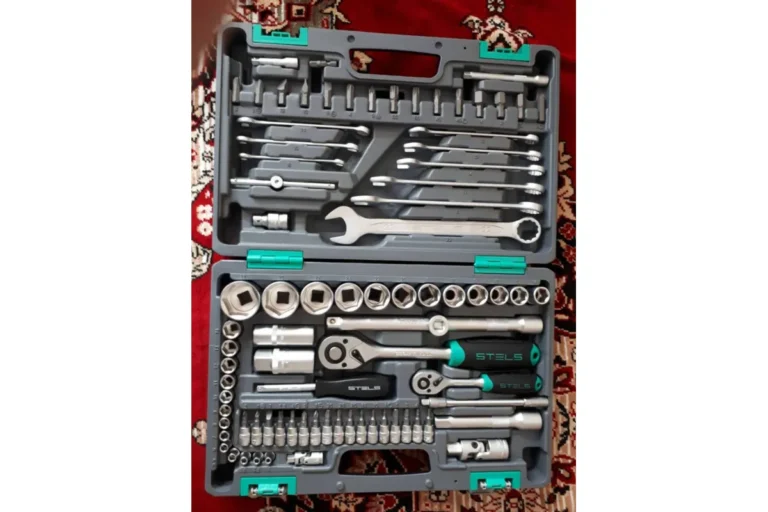 Набор инструмента, 1/2", 1/4", CrV, пластиковый кейс 82 предм.// STELS 14105 — изображение 3