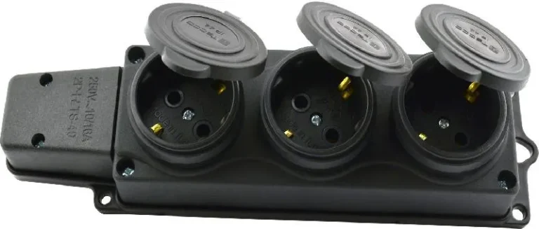 Колодка удлинителя 3-м каучук с/з, 2P+E 16А Tecco
