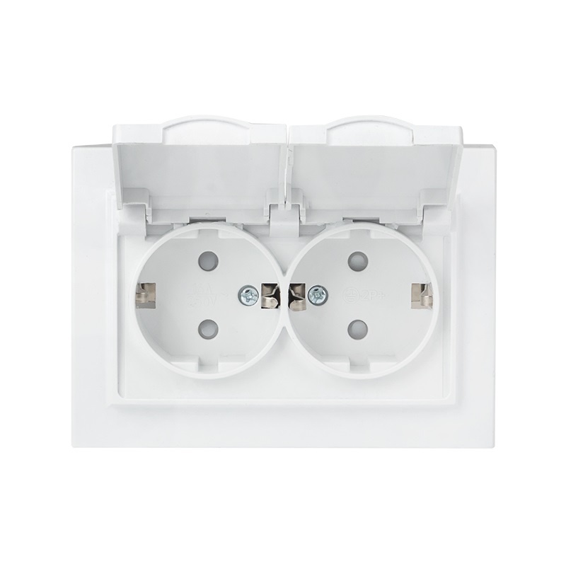Розетка с/у Минск ERR16-129-200-44, 2 гнезда, с/з, з/ш и крышкой, IP44, белая