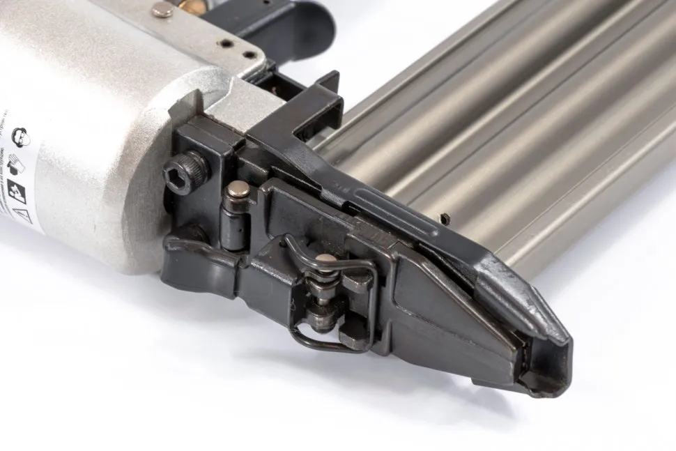 Нейлер пневматический для гвоздей от 10 до 50 мм Matrix — изображение 3