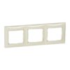 Рамка 3-х постовая горизонтальная Valena 695633 IP20