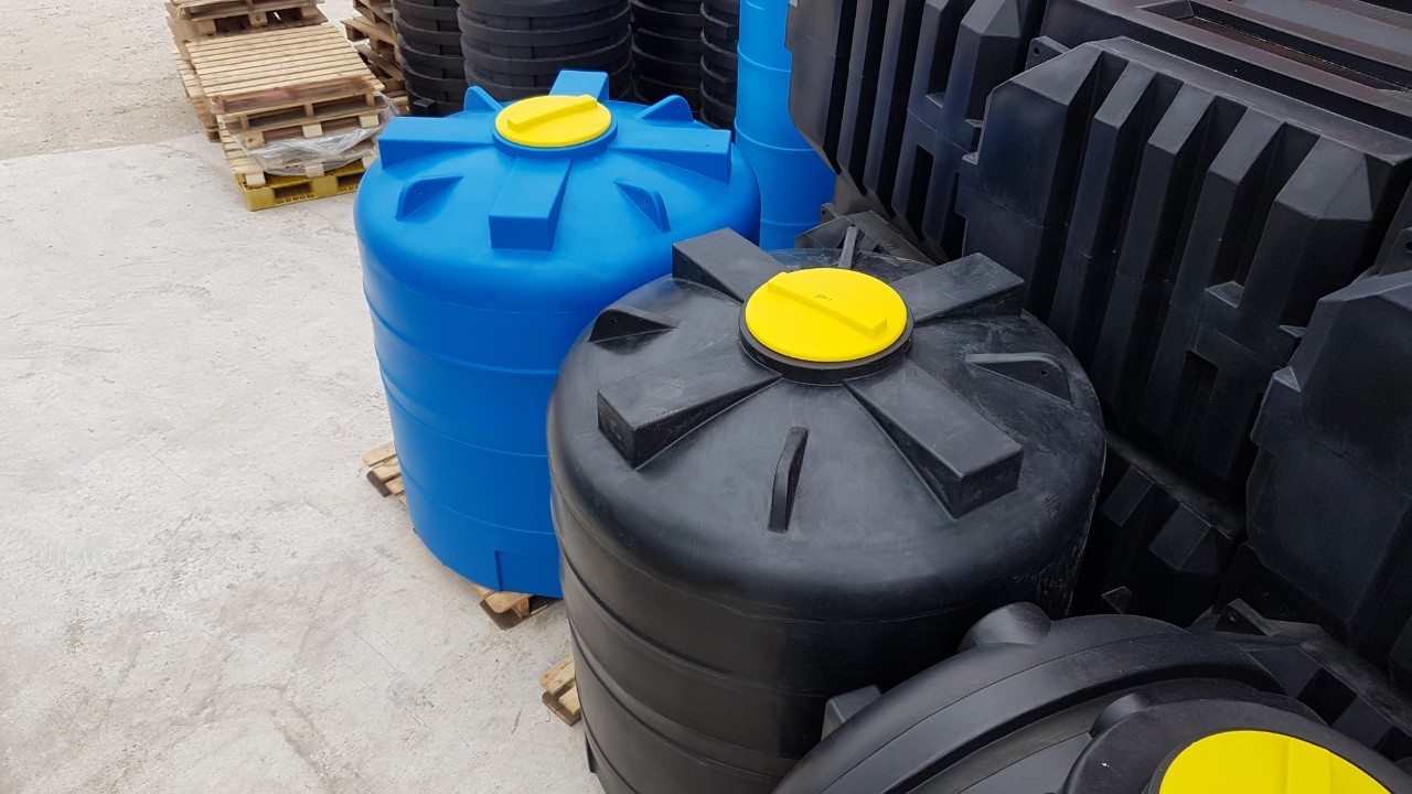 Емкость пластиковая вертикальная цилиндрическая V3100 — изображение 4